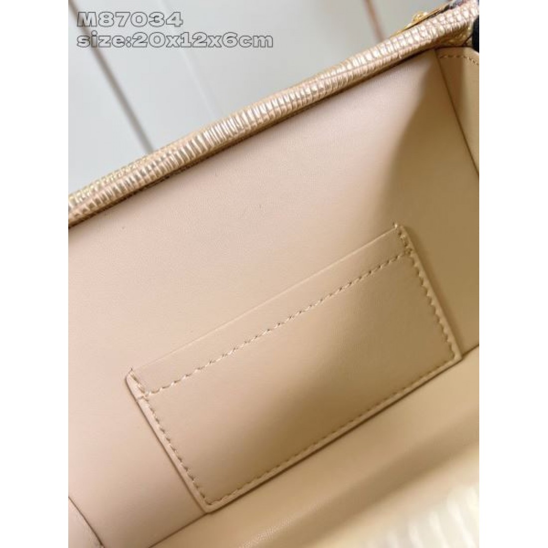 上質 ミニマルな LOUIS VUITTON ルイヴィトン スーパーコピー ショルダーバッグ