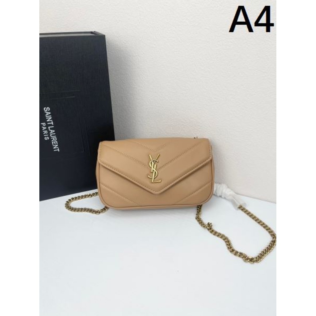 お洒落さん必携 YSL イヴ サンローラン コピー ショルダーバッグ 自分へのご褒美に