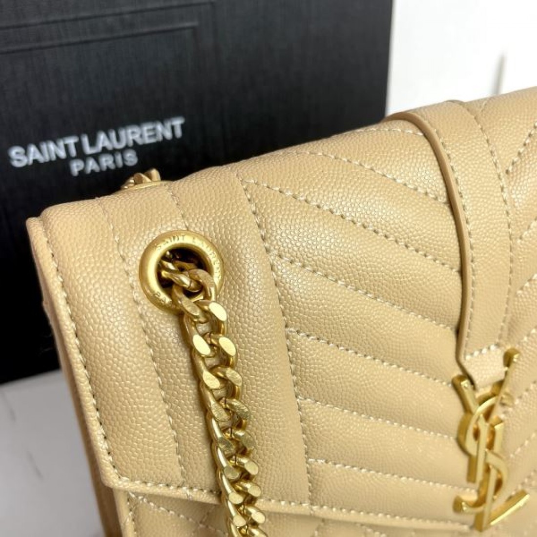 早い者勝ち YSL イヴ サンローラン コピー ショルダーバッグ 見逃し厳禁