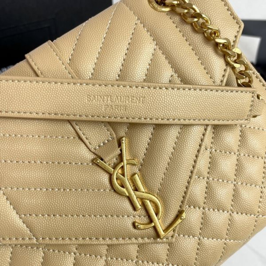 早い者勝ち YSL イヴ サンローラン コピー ショルダーバッグ 見逃し厳禁