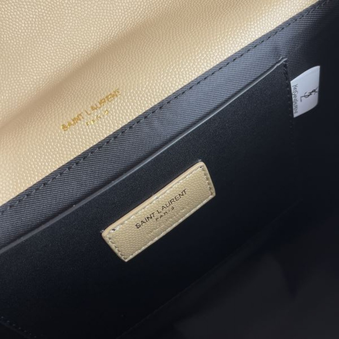 早い者勝ち YSL イヴ サンローラン コピー ショルダーバッグ 見逃し厳禁
