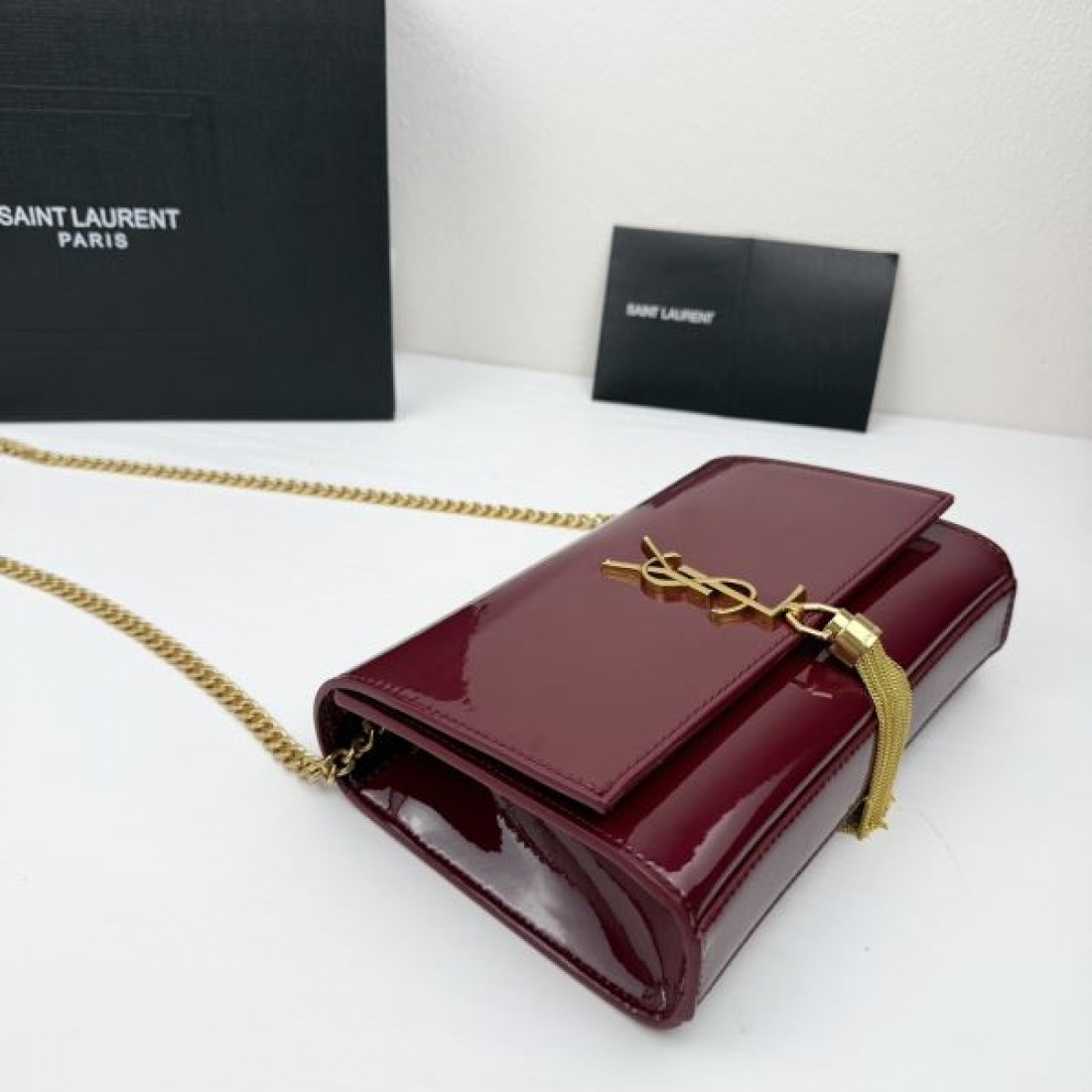新春初売り YSL イヴ サンローラン コピー ショルダーバッグ 新春初売り