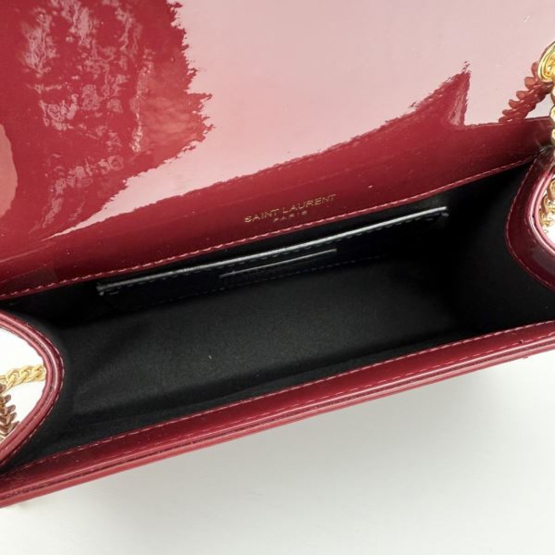 新春初売り YSL イヴ サンローラン コピー ショルダーバッグ 新春初売り