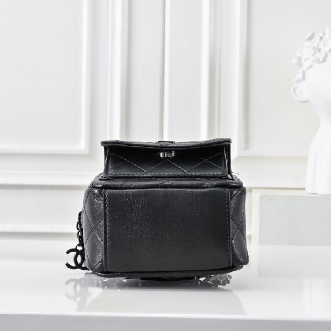 ラグジュアリーな魅力 CHANEL シャネル コピー バックパック 限定コレクション