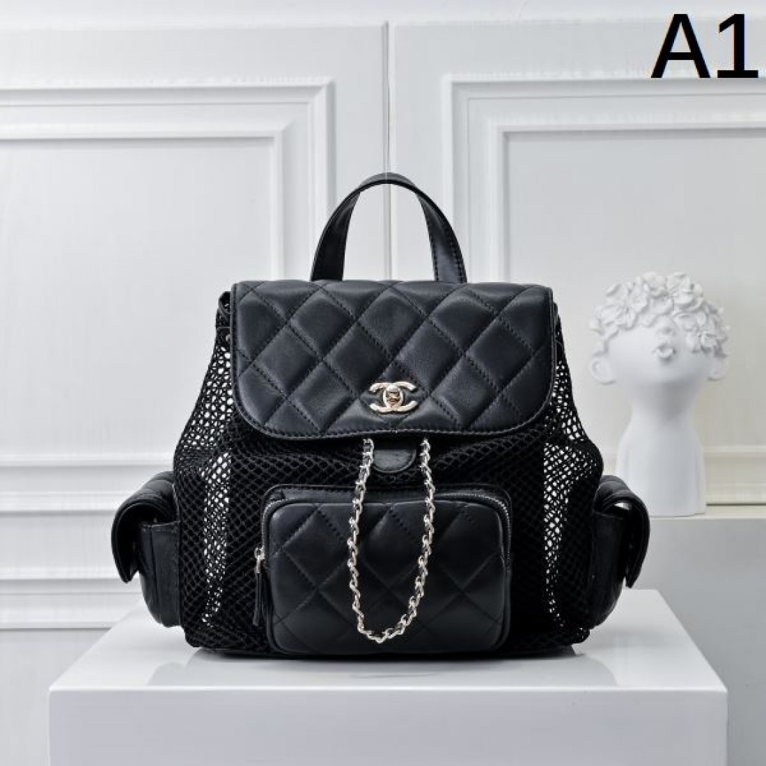 優雅で洗練された雰囲気漂う CHANEL シャネル スーパーコピー バッグ