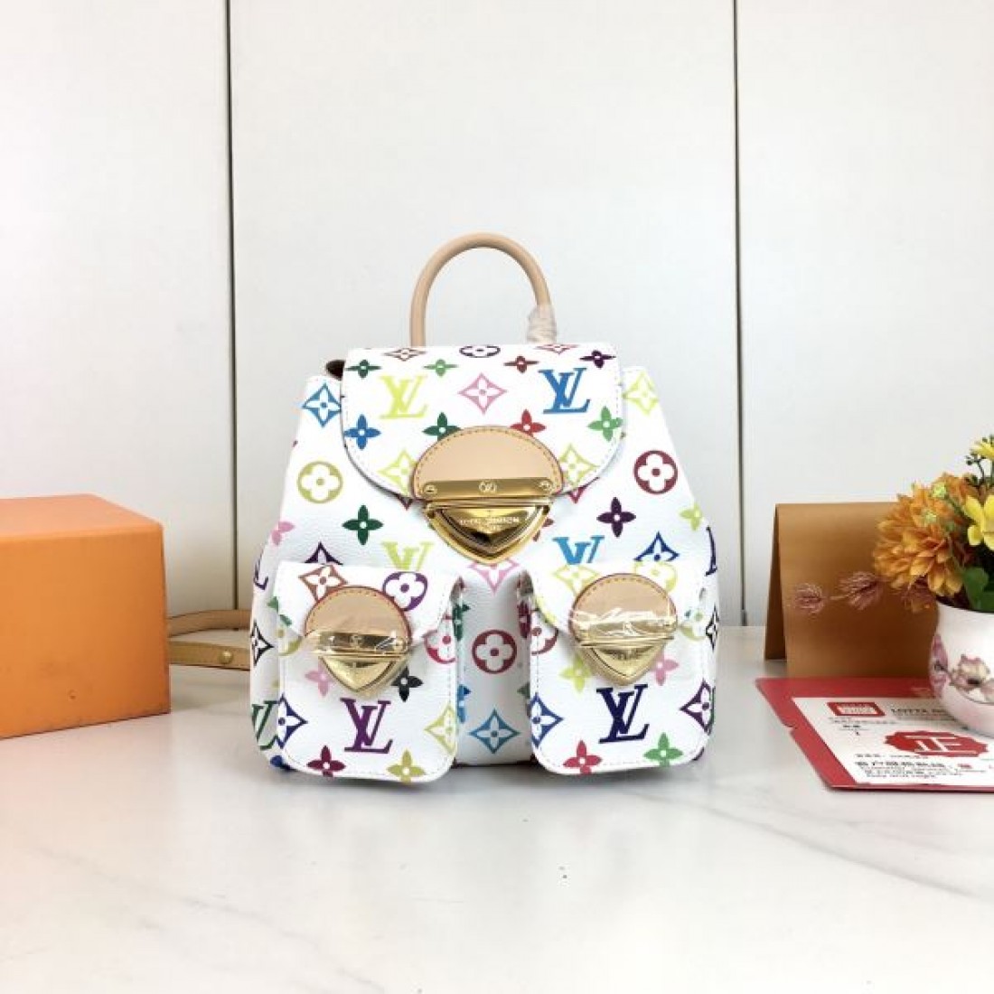 リピート率高め  LOUIS VUITTON ルイヴィトン コピー バックパック 旬なカラー展開
