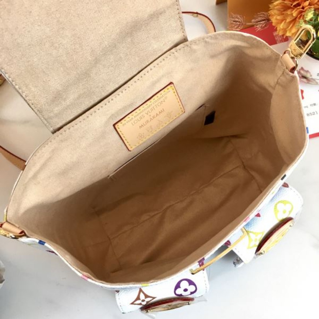 リピート率高め  LOUIS VUITTON ルイヴィトン コピー バックパック 旬なカラー展開