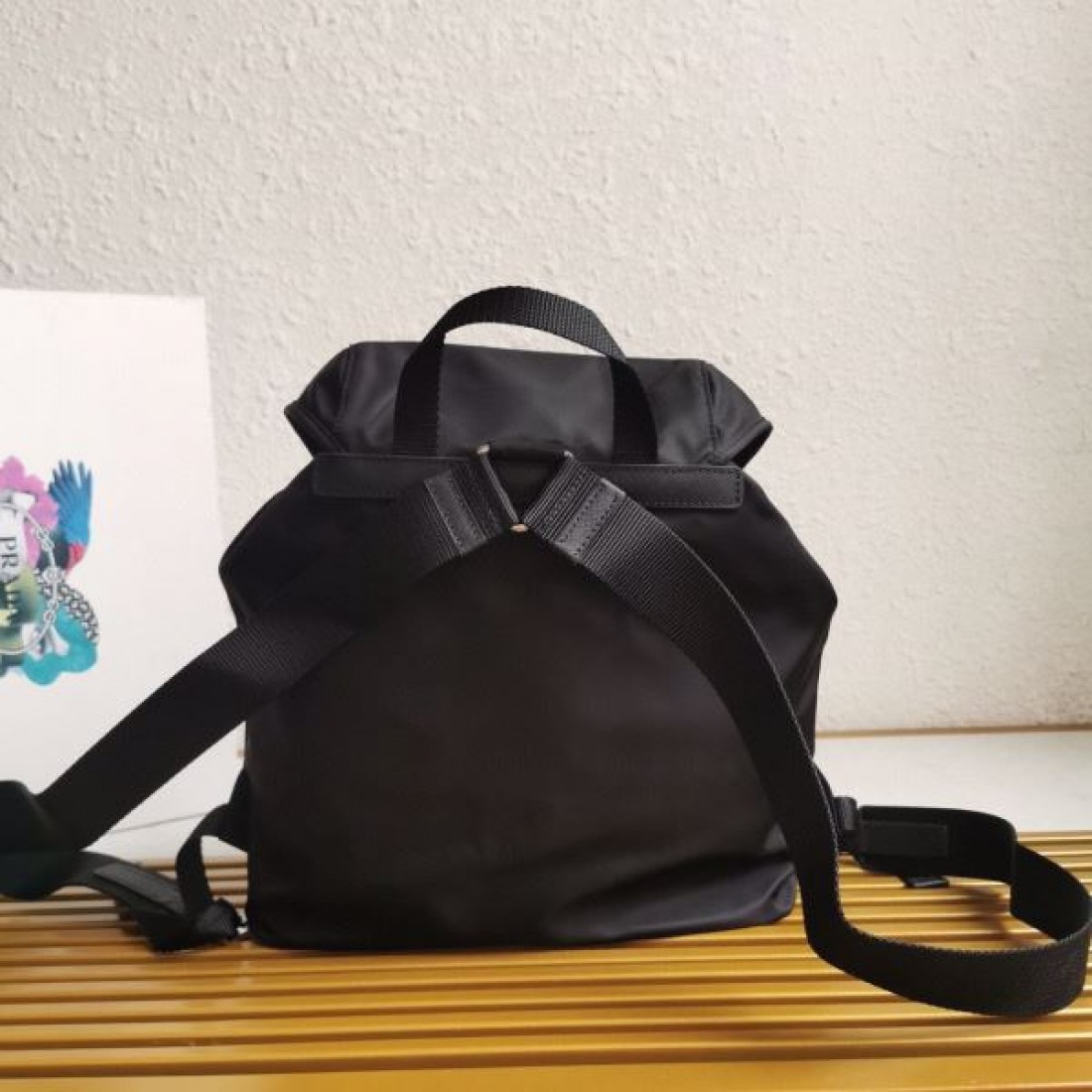 落ち着きと高級感が共存する PRADA プラダ コピー バックパック