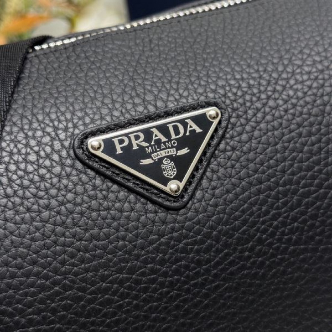 話題沸騰中 PRADA プラダ コピー ショルダーバッグ 最新トレンド