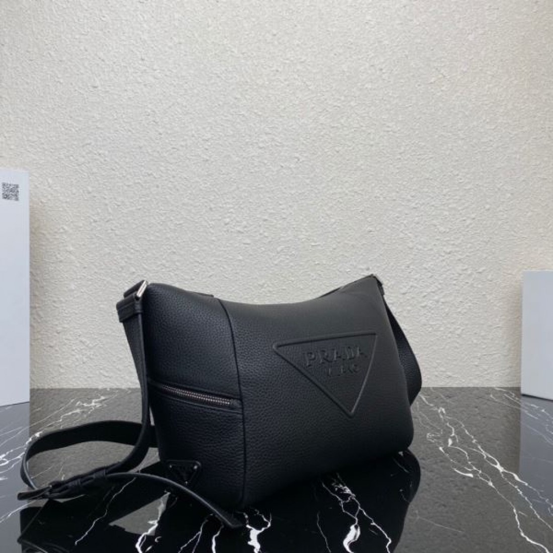 即完売必至 PRADA プラダ コピー ショルダーバッグ 数量限定発売