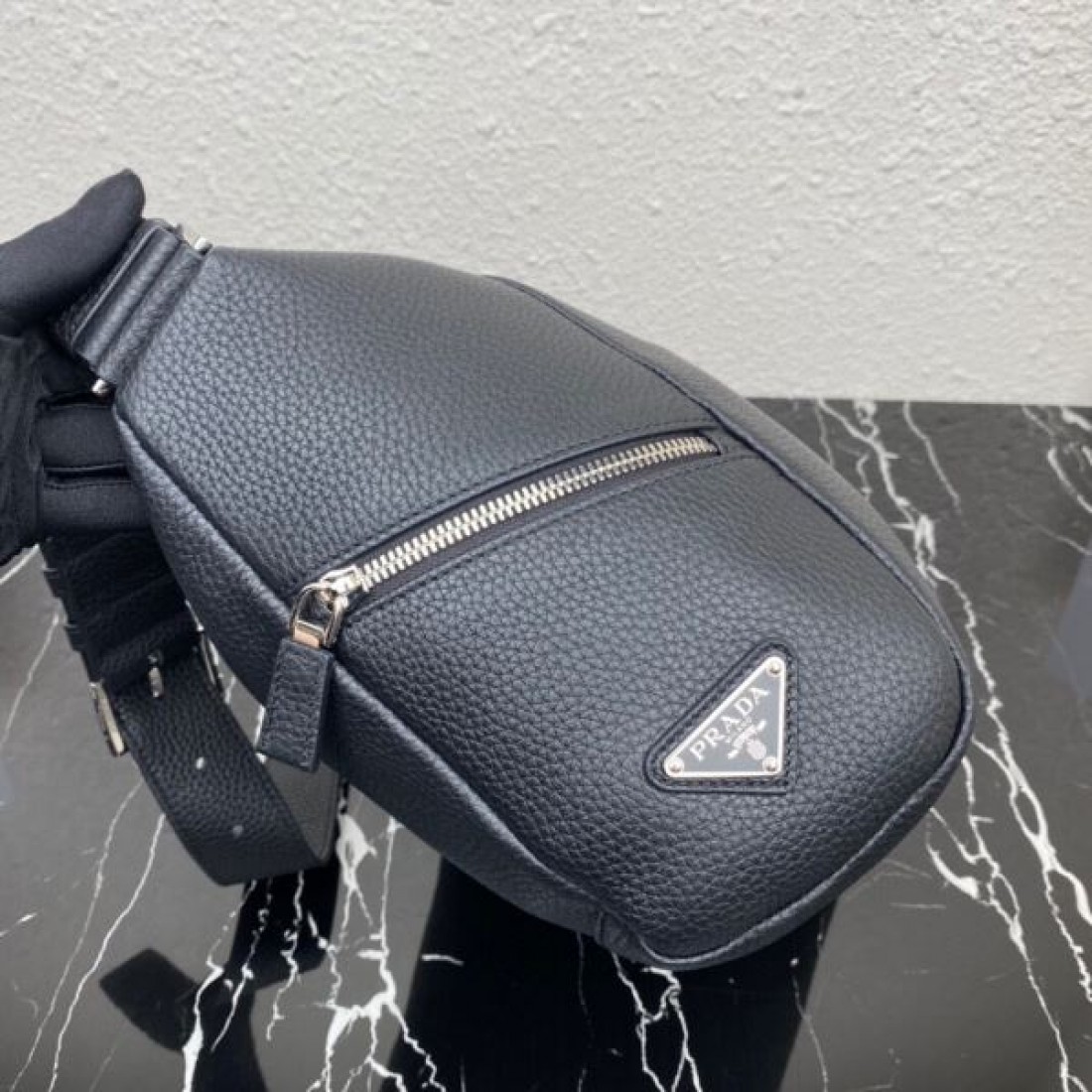 即完売必至 PRADA プラダ コピー ショルダーバッグ 数量限定発売