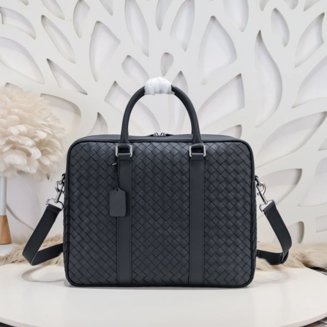  ミニマルで知的な ボッテガヴェネタ コピー ブリーフケース BOTTEGA VENETA