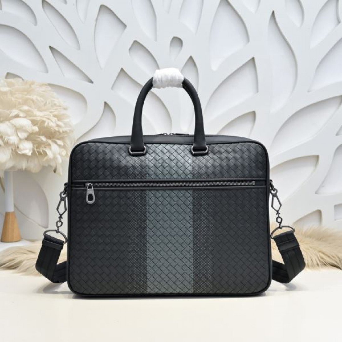  BOTTEGA VENETA ボッテガヴェネタ コピー ブリーフケース タフで上質な