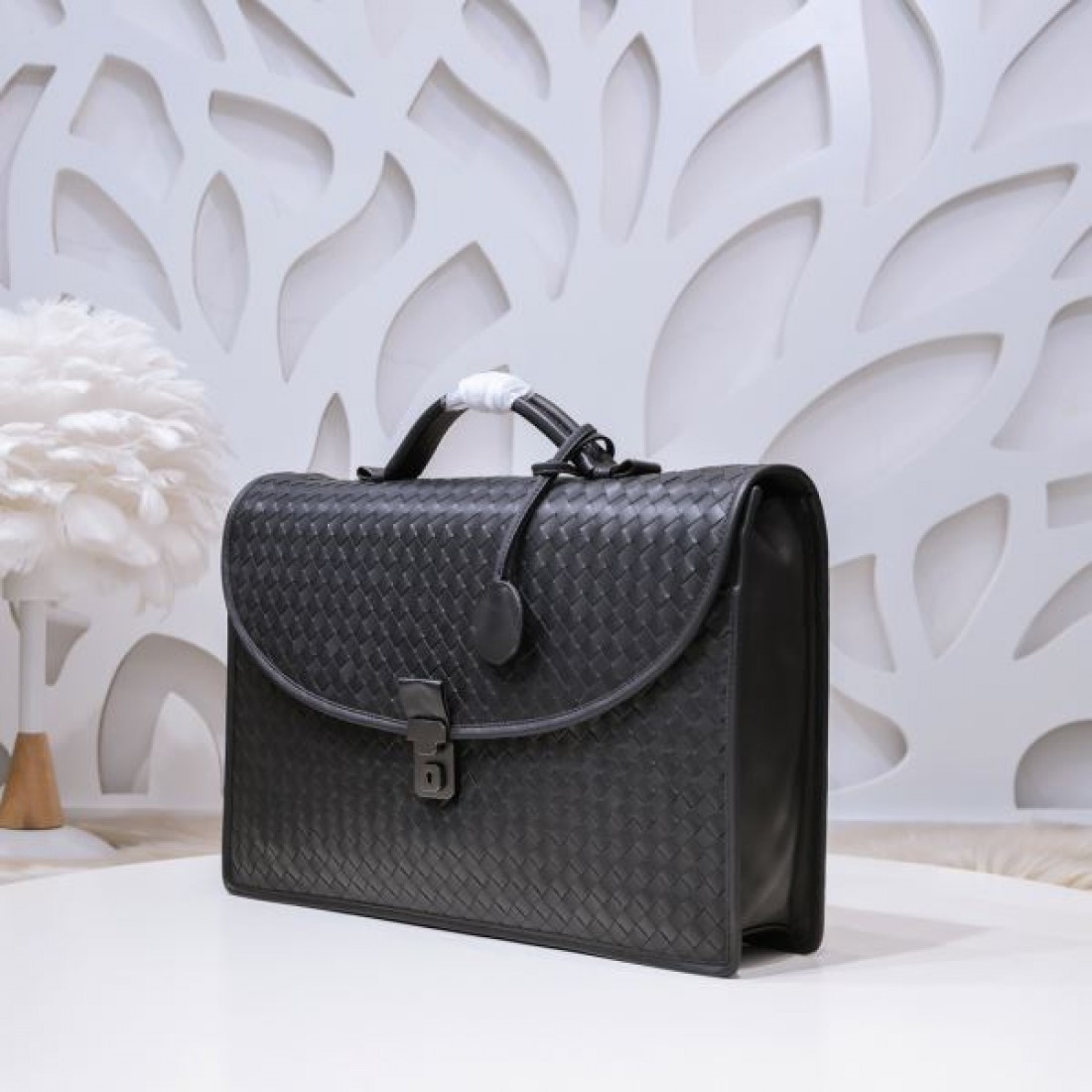 美意識と機能美が融合 ボッテガヴェネタ コピー ブリーフケース BOTTEGA VENETA