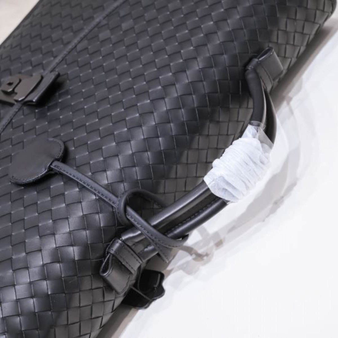 美意識と機能美が融合 ボッテガヴェネタ コピー ブリーフケース BOTTEGA VENETA