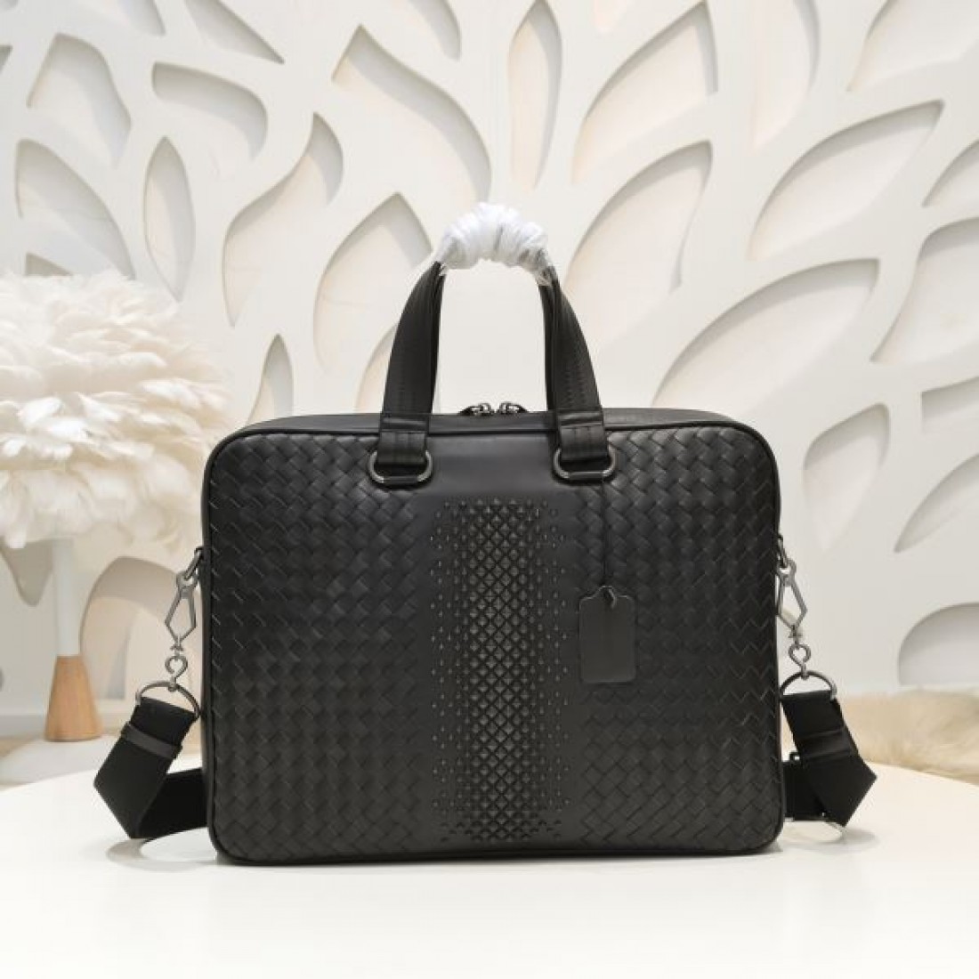美しさと機能性 BOTTEGA VENETA ボッテガヴェネタ コピー ブリーフケース