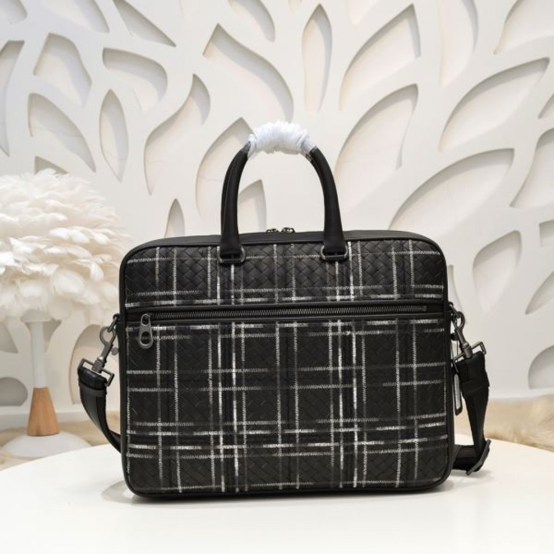 BOTTEGA VENETA ボッテガヴェネタ コピー ブリーフケース スマートで重厚感