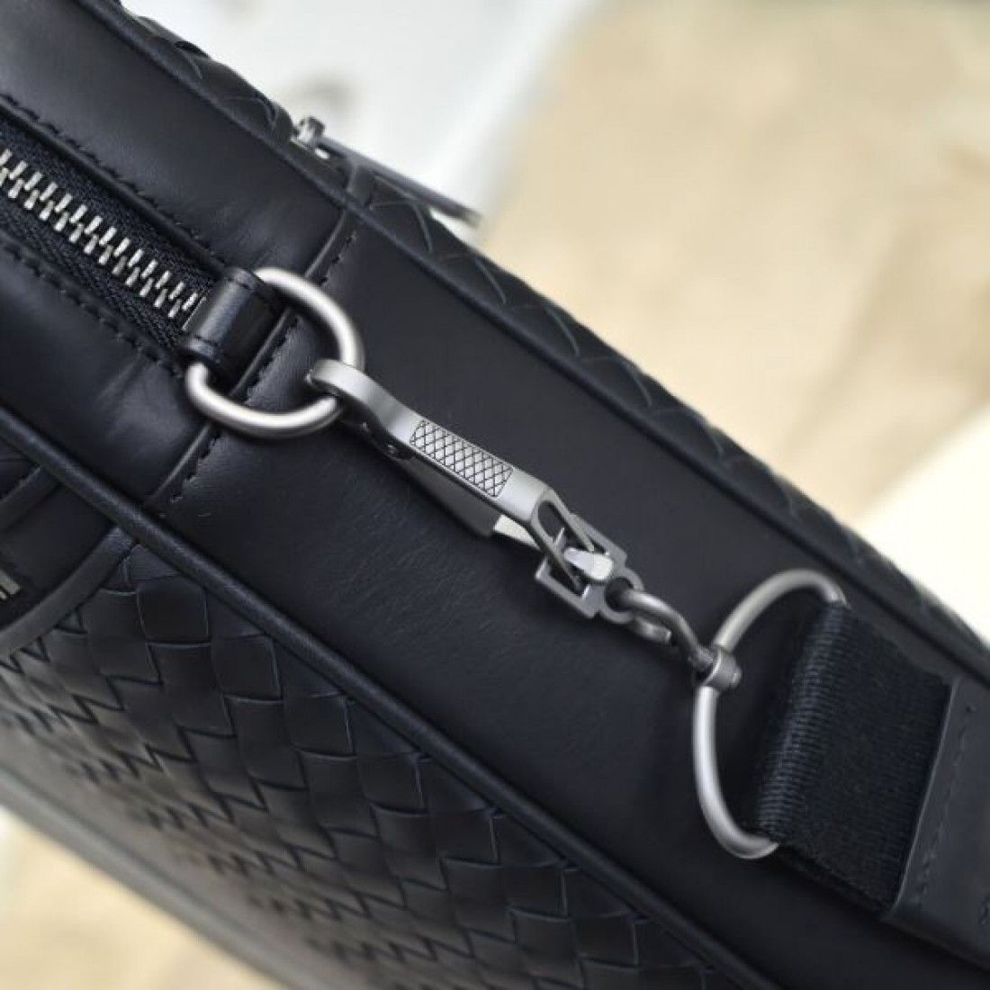 モダンでクラシカルな ボッテガヴェネタ コピー ブリーフケース BOTTEGA VENETA