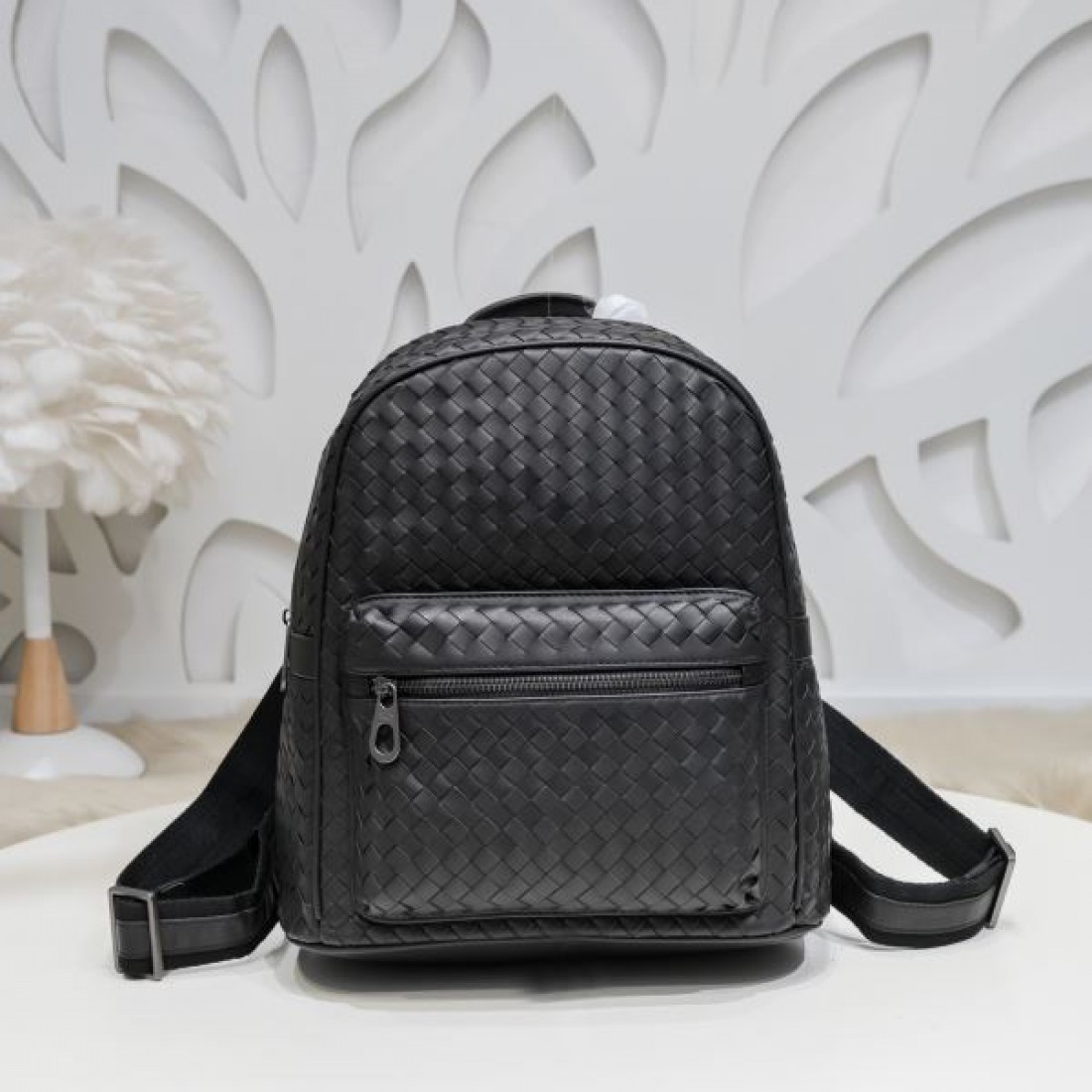 機能性と芸術性を兼ね備えた BOTTEGA VENETA ボッテガヴェネタ コピー バックパック