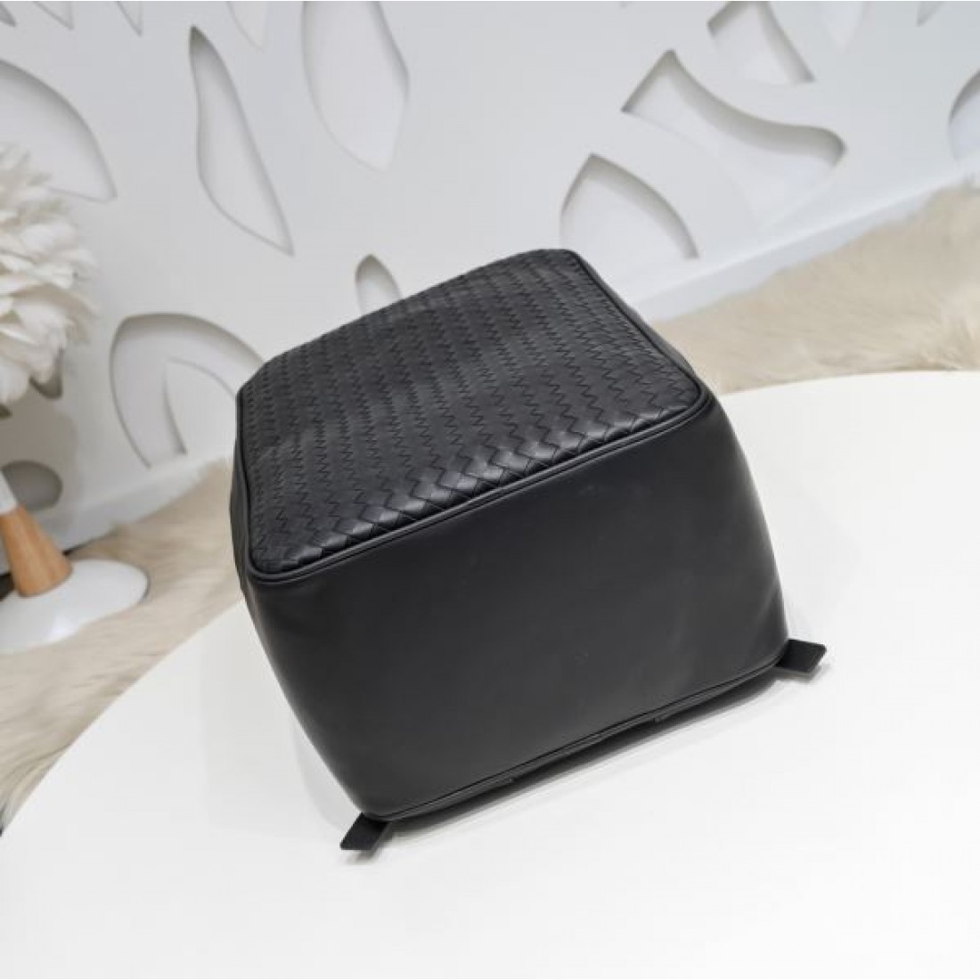 BOTTEGA VENETA ボッテガヴェネタ コピー バックパック モダンで控えめな存在感