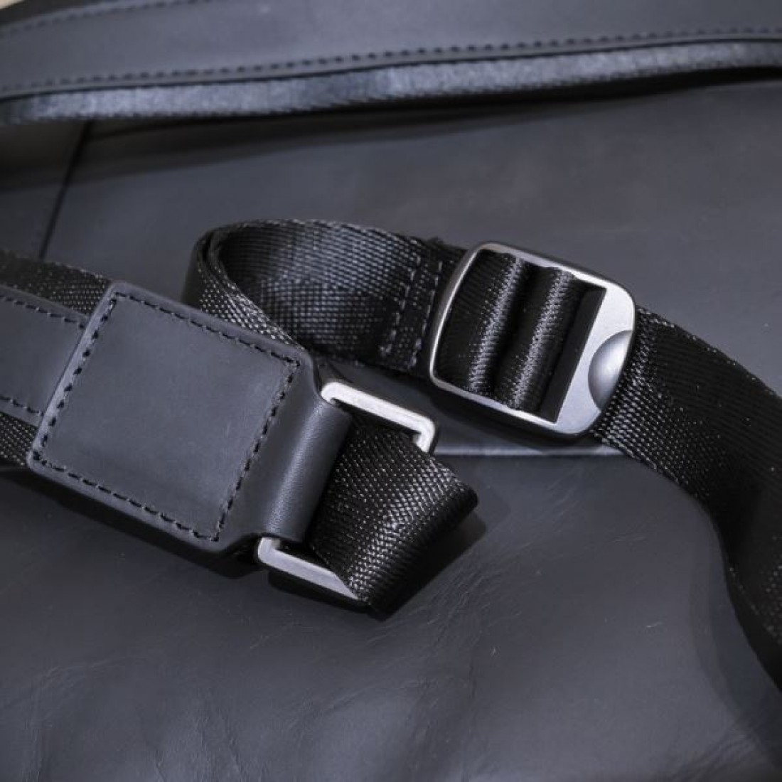 静寂さと個性が融合する ボッテガヴェネタ コピー バックパック BOTTEGA VENETA