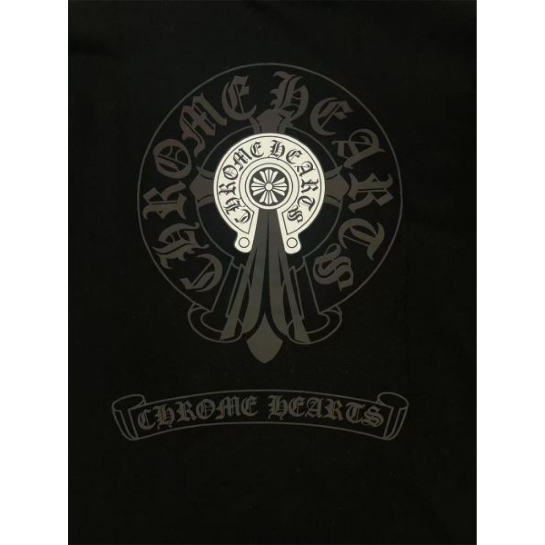 CHROME HEARTS クロムハーツ 偽物 半袖Tシャツ で纏う洗練された大胆さ