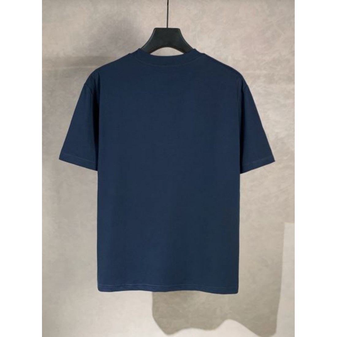 GUCCI グッチ 偽物 半袖Tシャツ 自由でナチュラルな着こなしに最適
