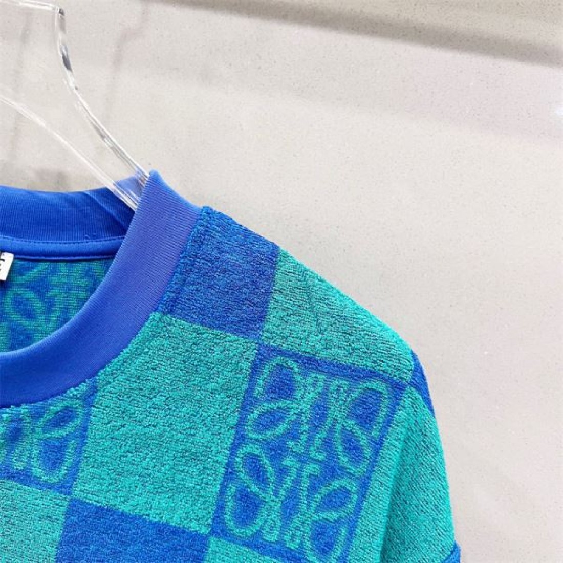  シックでクリエイティブな LOEWE ロエベ コピー 半袖Tシャツ 軽やかな