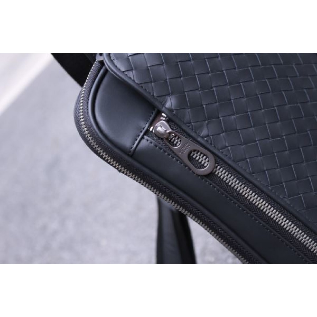 スタイリッシュでエレガントな BOTTEGA VENETA ボッテガヴェネタ コピー ウエストバッグ