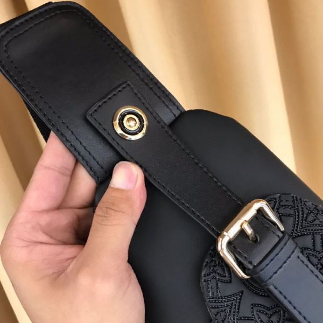 シーズンの流行にチェック LOUIS VUITTON ルイヴィトン コピー チェストバッグ 海外セレブ風コーデ