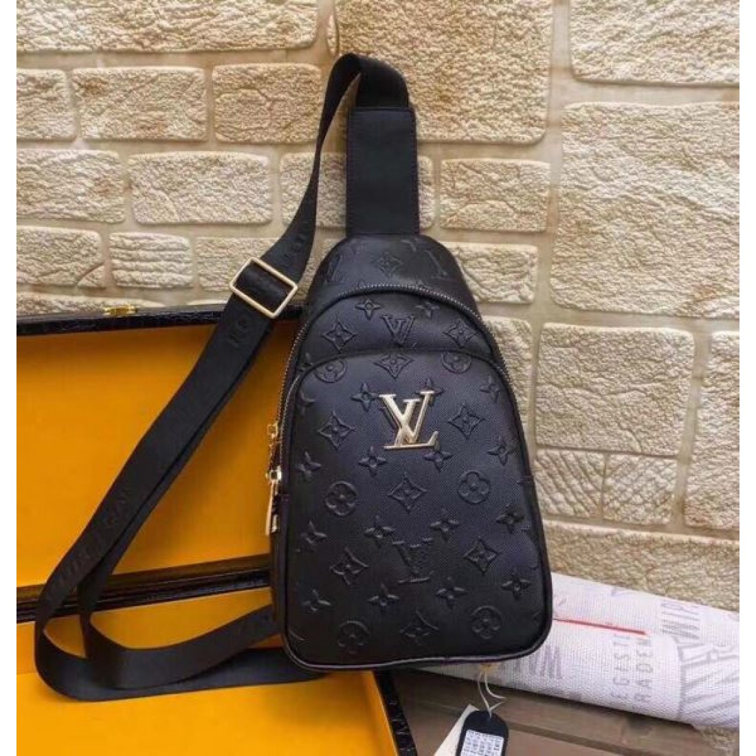 スタイリッシュなスタイル LOUIS VUITTON ルイヴィトン コピー チェストバッグ 期間限定