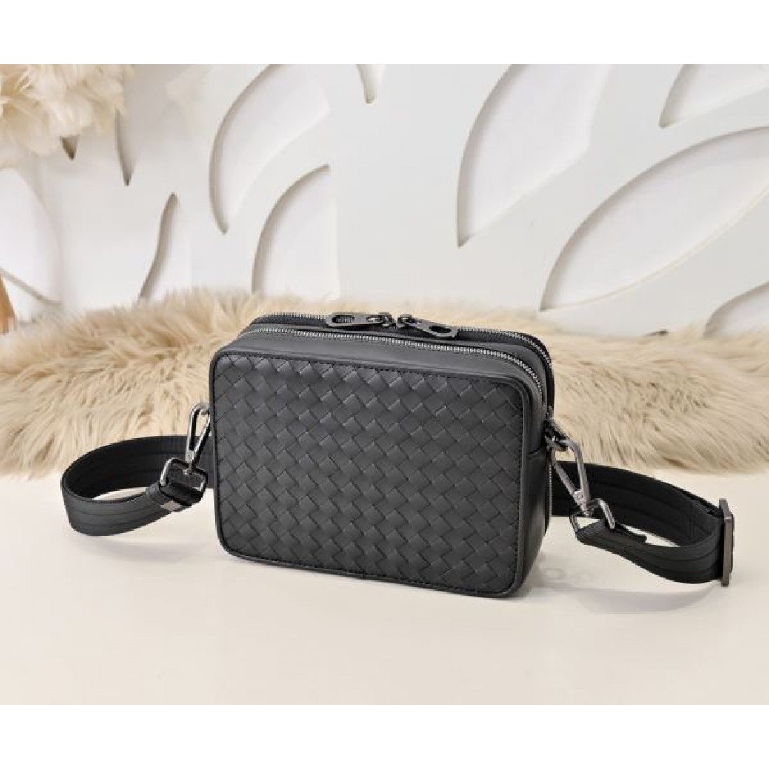 希少価値高い BOTTEGA VENETA ボッテガヴェネタ コピー ショルダーバッグ 今季イチオシ