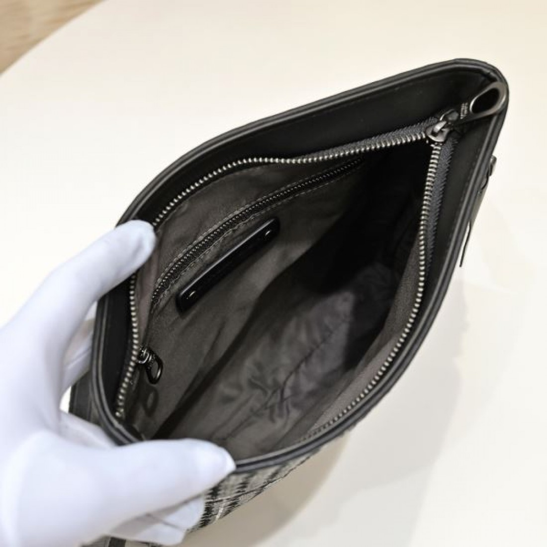 今季マストバイ BOTTEGA VENETA ボッテガヴェネタ コピー ショルダーバッグ 予約殺到