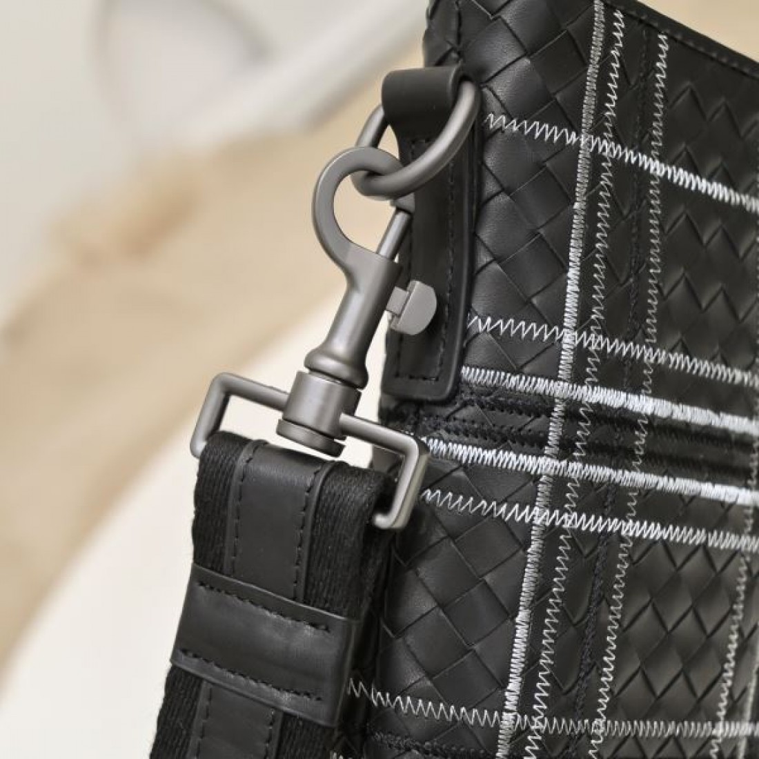 今季マストバイ BOTTEGA VENETA ボッテガヴェネタ コピー ショルダーバッグ 予約殺到