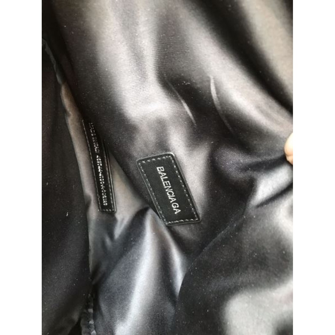  高級感あふれる BALENCIAGA バレンシアガ コピー ウエストバッグ 洗練された