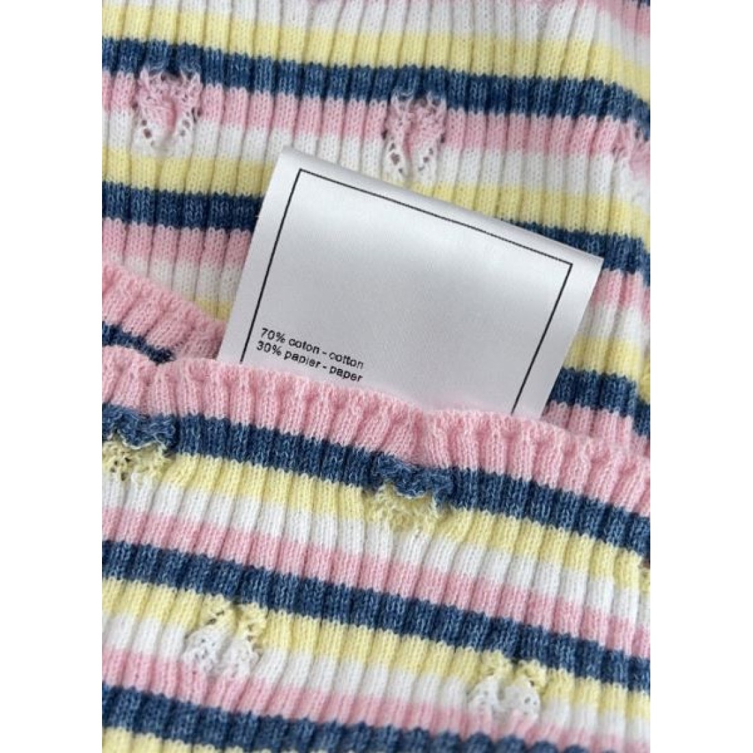 シンプルで上品 CHANEL シャネル コピー 半袖トップス スタイルが決まる
