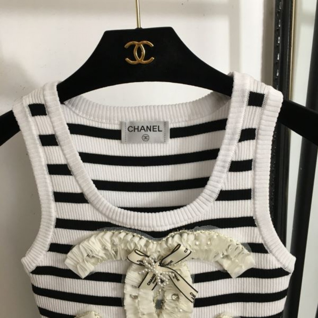 イチオシアイテム CHANEL シャネル コピー リブニットベスト 注目のビッグヒット