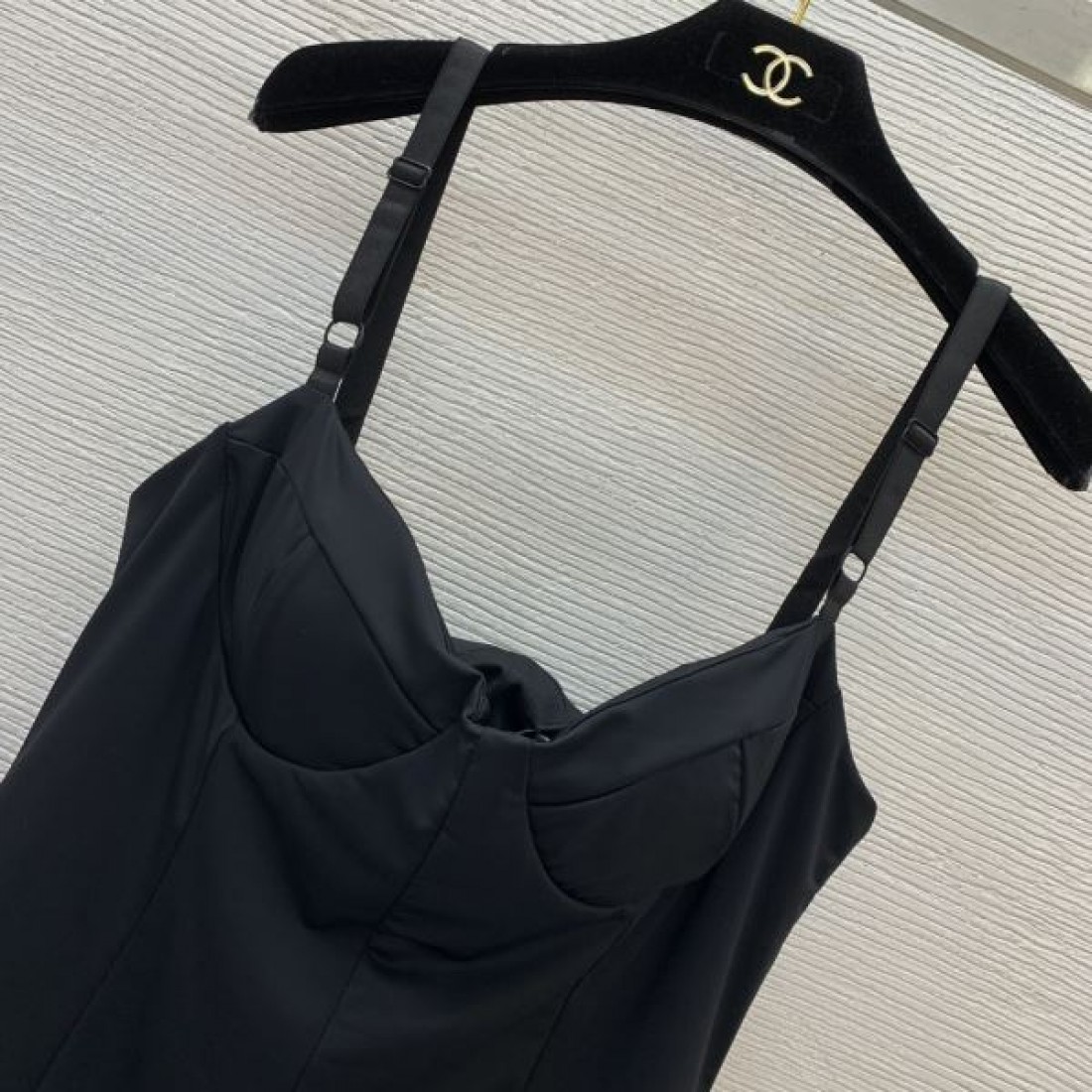 エレガントな雰囲気 DOLCE&GABBANA ドルチェ＆ガッバーナ コピー キャミソール 上質な素材感