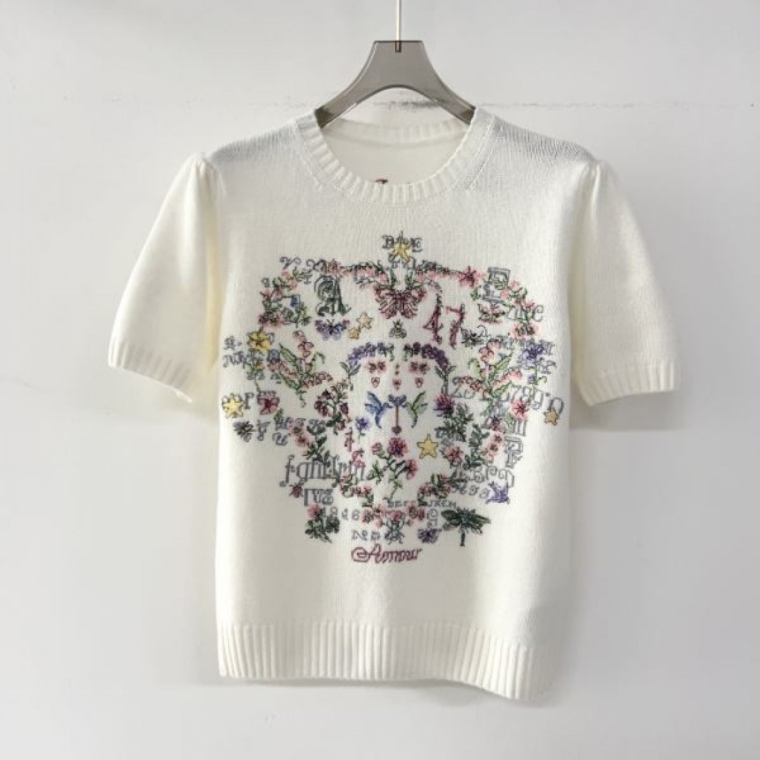 人気沸騰中！おしゃれ新品 DIOR ディオール コピー 半袖トップス スタイリッシュなスタイル