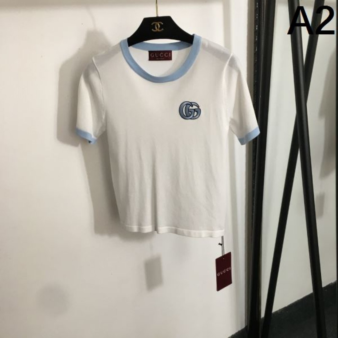 大人カジュアルに GUCCI グッチ コピー 半袖Tシャツ 早い者勝ち