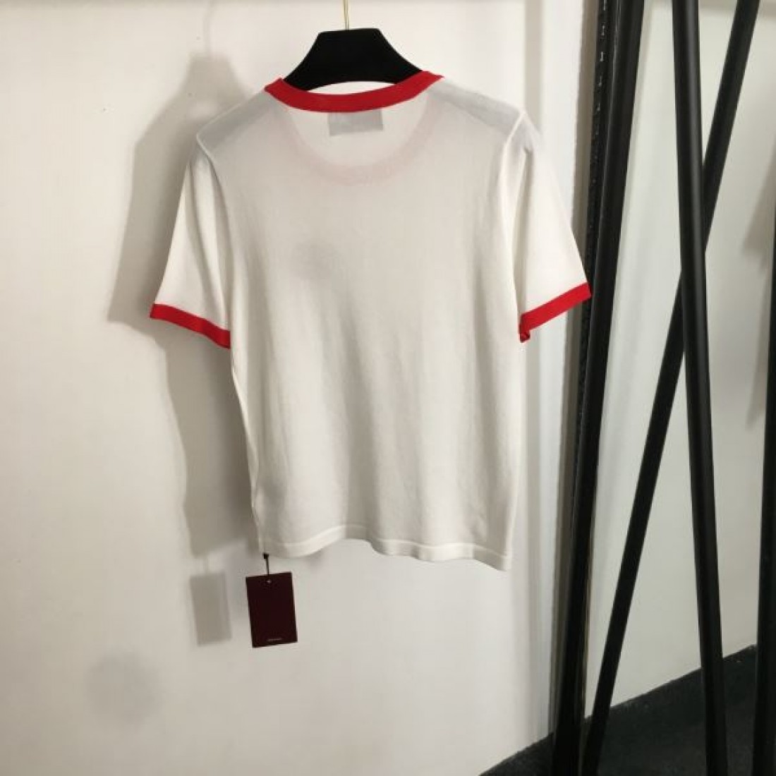 大人カジュアルに GUCCI グッチ コピー 半袖Tシャツ 早い者勝ち