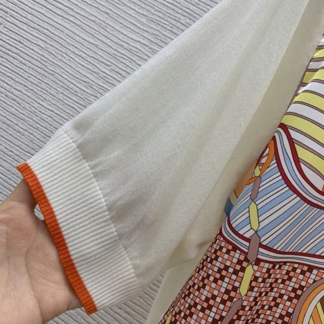 今季イチオシ HERMES エルメス コピー 半袖トップス 季節感たっぷり