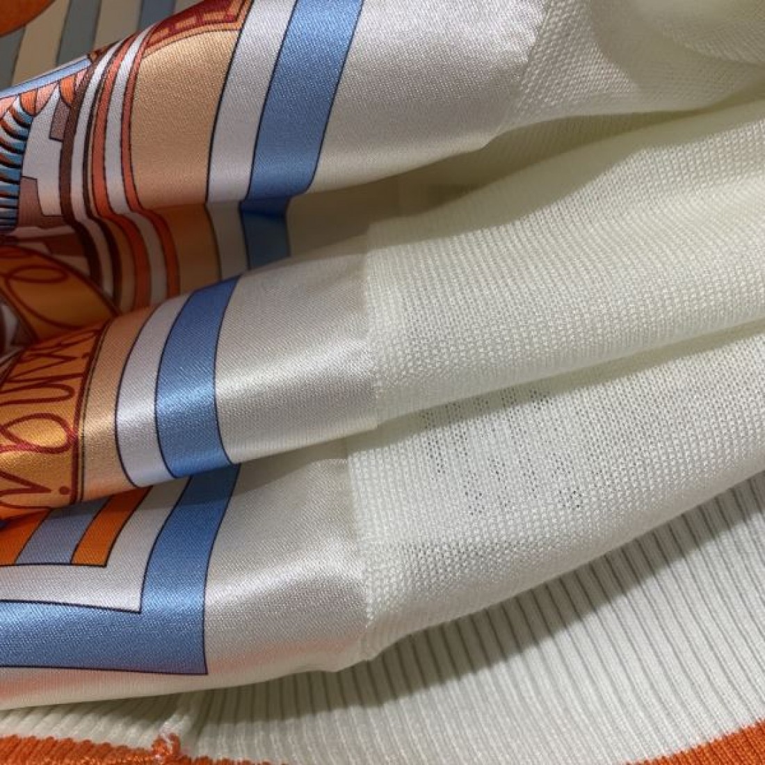 今季イチオシ HERMES エルメス コピー 半袖トップス 季節感たっぷり