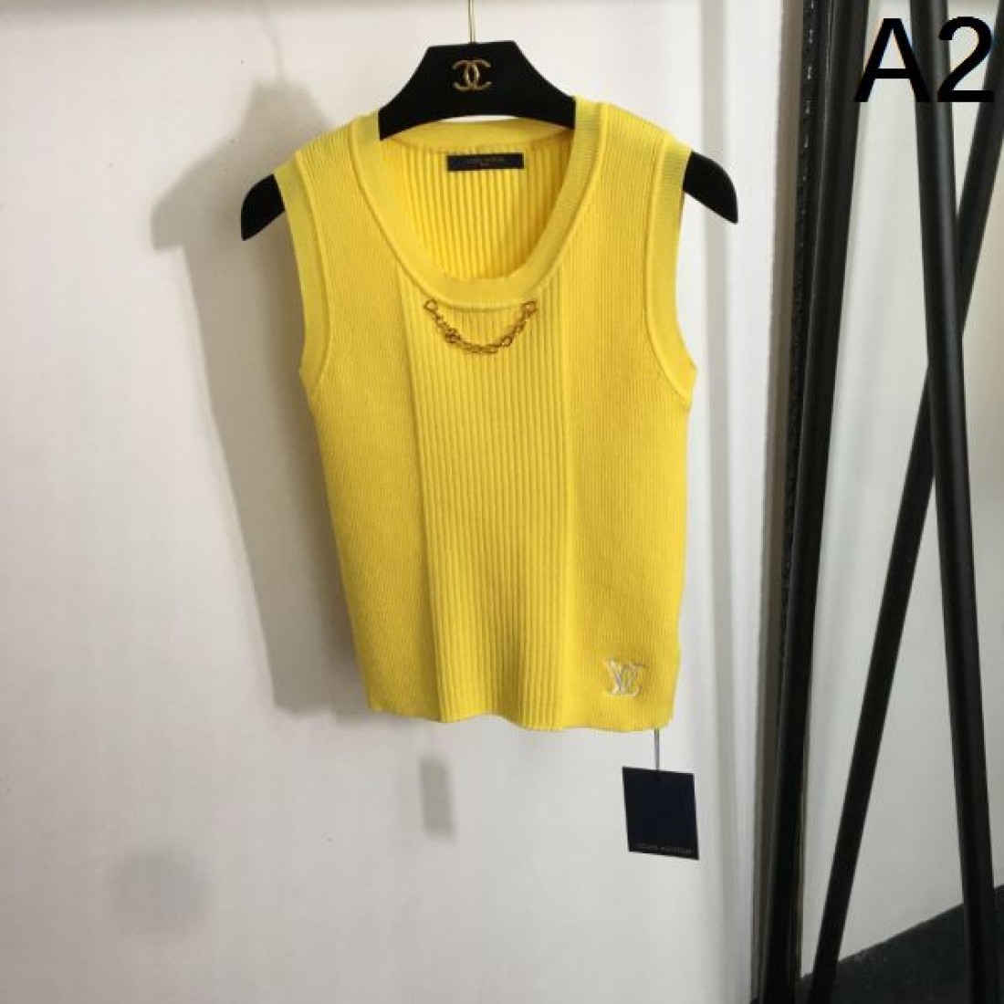 上質で個性的なデザインの LOUIS VUITTON ルイヴィトン スーパーコピー ニットベスト