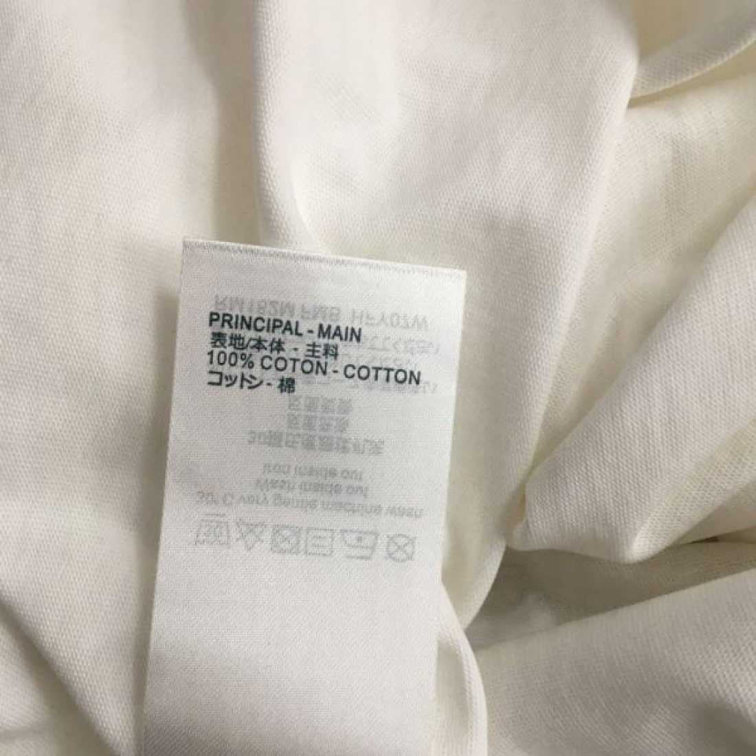 ルイヴィトン スーパーコピー 半袖Tシャツ LOUIS VUITTON クラシカルで華やかな魅力