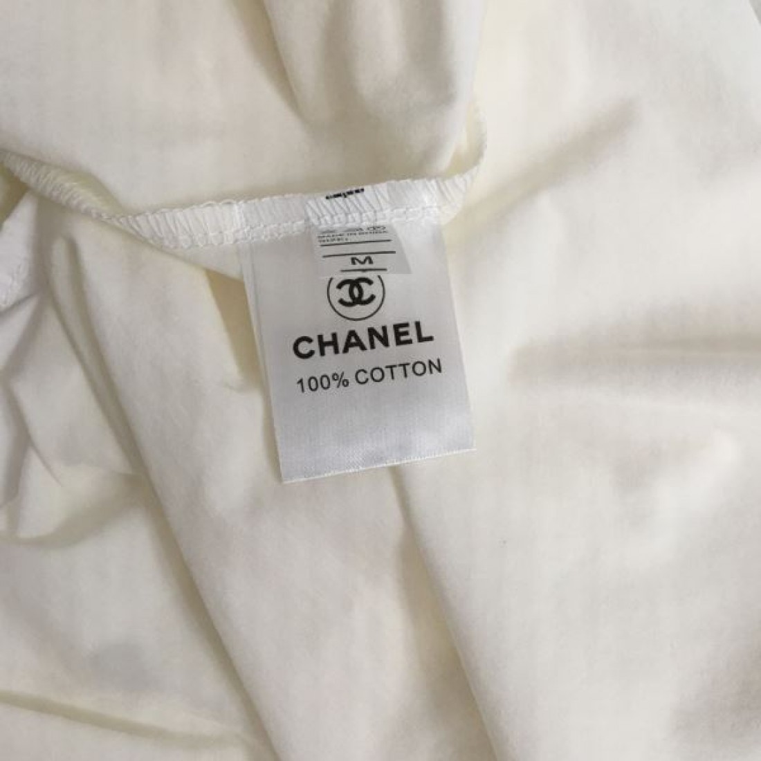 上品でクラシカルな雰囲気の シャネル コピー ワンピース CHANEL