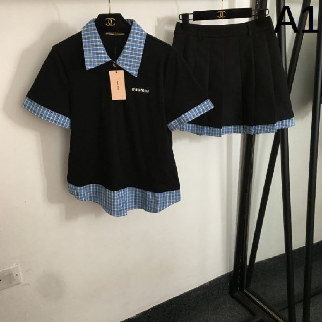 MIU MIU ミュウミュウ コピー 上下セット 洗練と可愛さを兼備