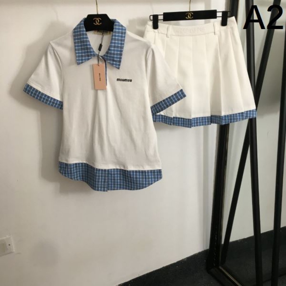 MIU MIU ミュウミュウ コピー 上下セット 洗練と可愛さを兼備