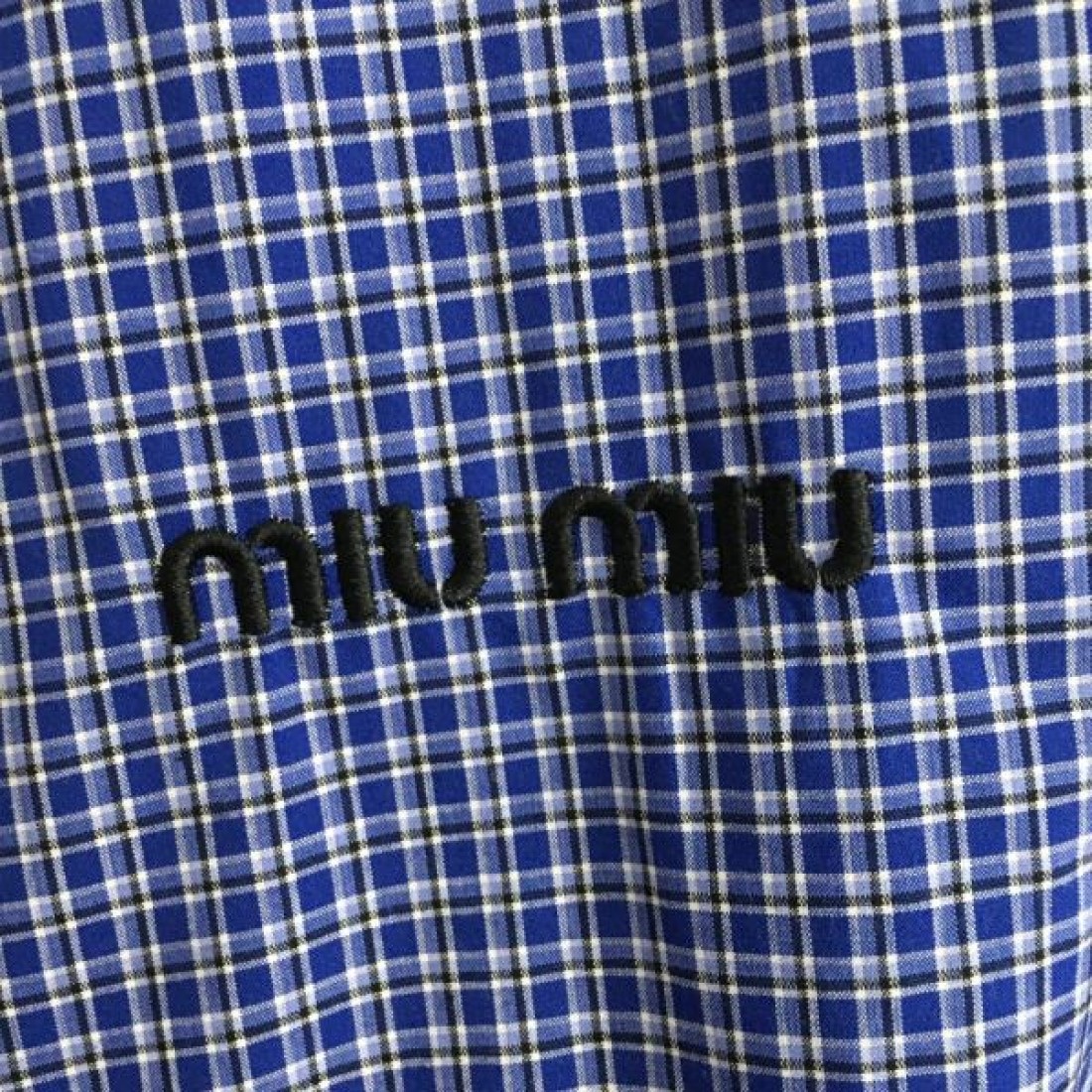 大胆で洗練された美しさ MIU MIU ミュウミュウ コピー 上下セット 再入荷待望
