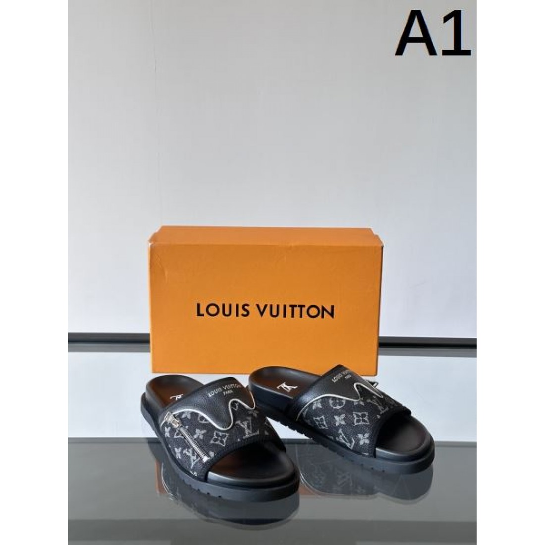 ルイヴィトン コピー サンダ LOUIS VUITTON 軽やかでスタイリッシュな 注目